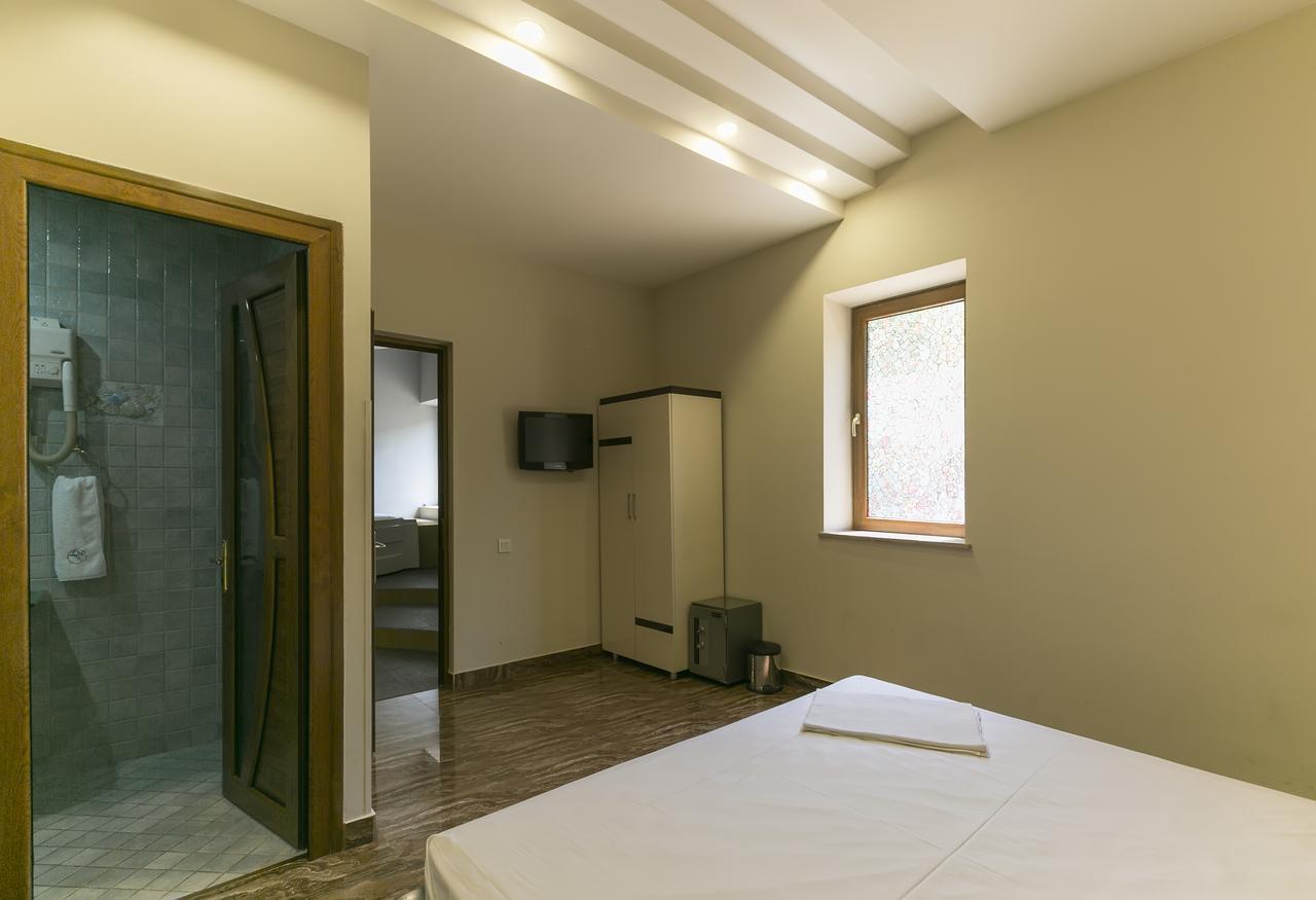 Best Hotel Yerevan Exterior foto
